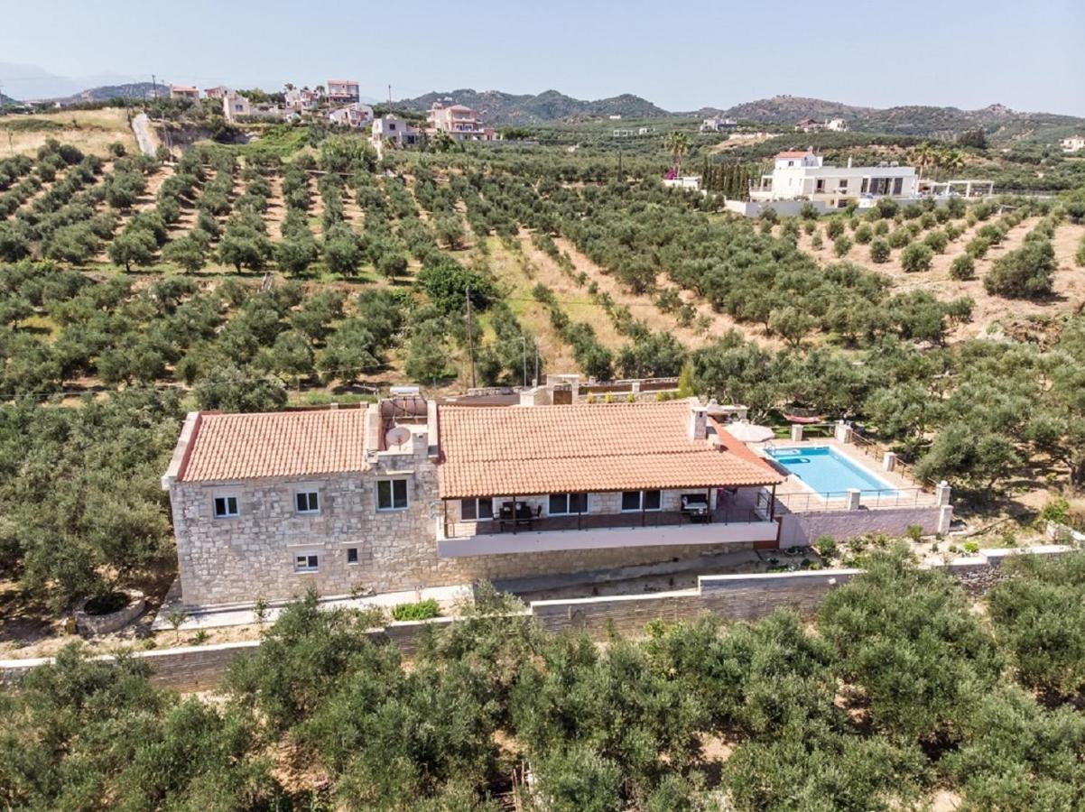 Villa Chara Chania Agia Marina  Exterior photo