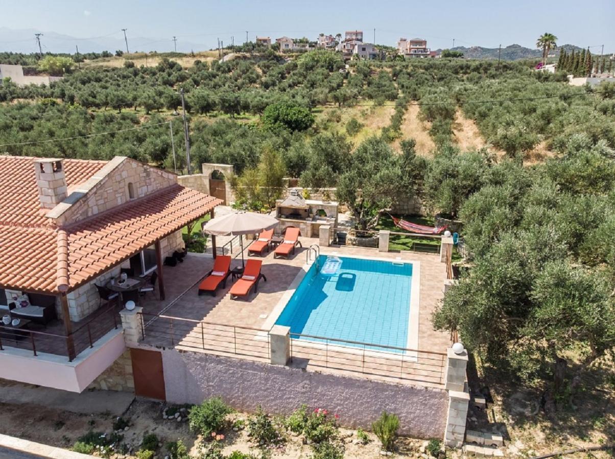 Villa Chara Chania Agia Marina  Exterior photo